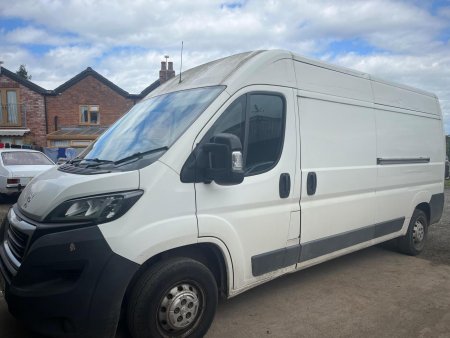 PEUGEOT BOXER 2.2 HDi 335 Professional L3 H2 Euro 5 5dr