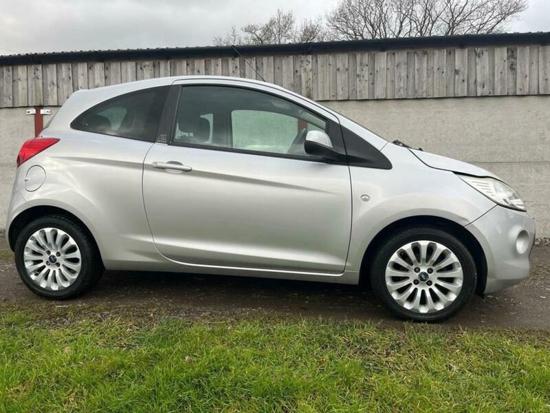 FORD KA