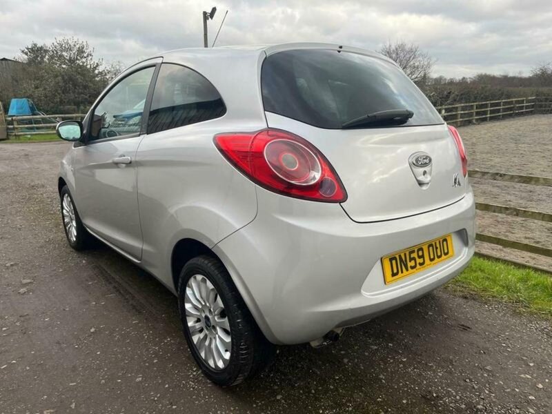 FORD KA