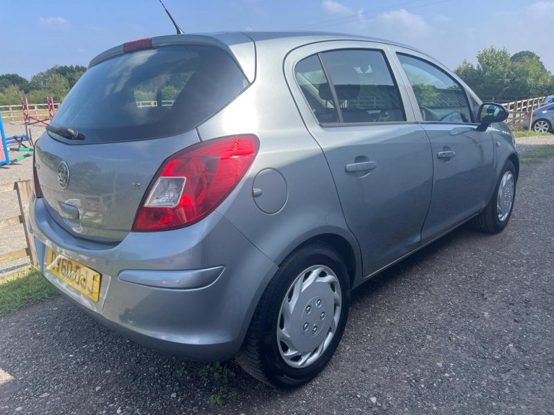 VAUXHALL CORSA