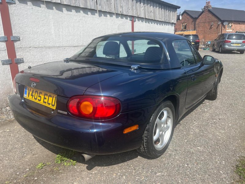 MAZDA MX-5