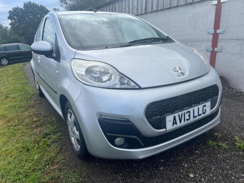 PEUGEOT 107 1.0 12V Allure Euro 5 5dr